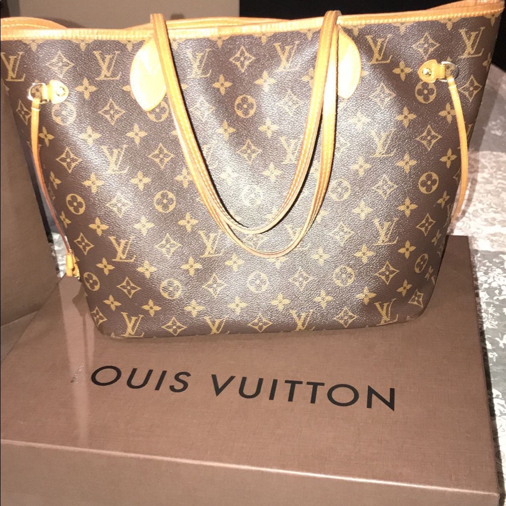 Louis Vuitton Neverfull MM